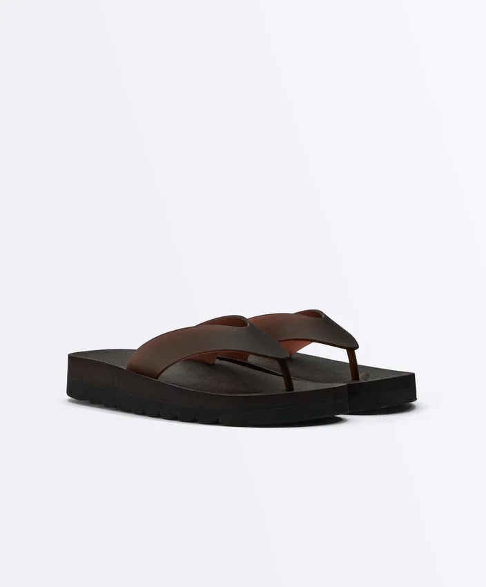 Sandalias de playa con plataforma Sandalias de playa con plataforma
