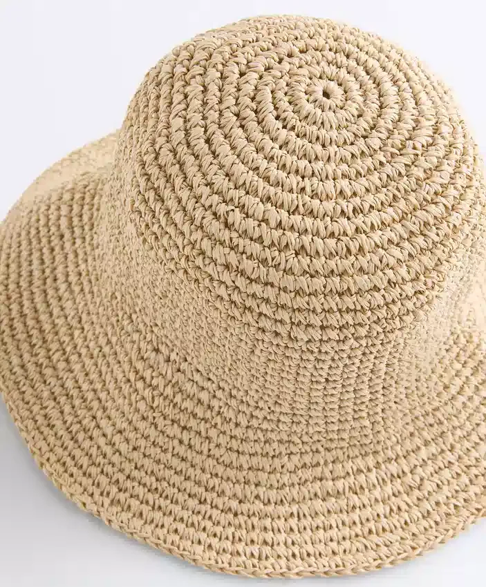 Sombreros de pescador trenzados con efecto rafia Sombreros de pescador trenzados con efecto rafia