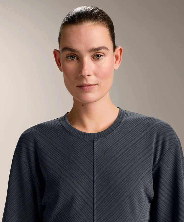 Sudadera asimétrica a rayas con modal Sudadera asimétrica a rayas con modal