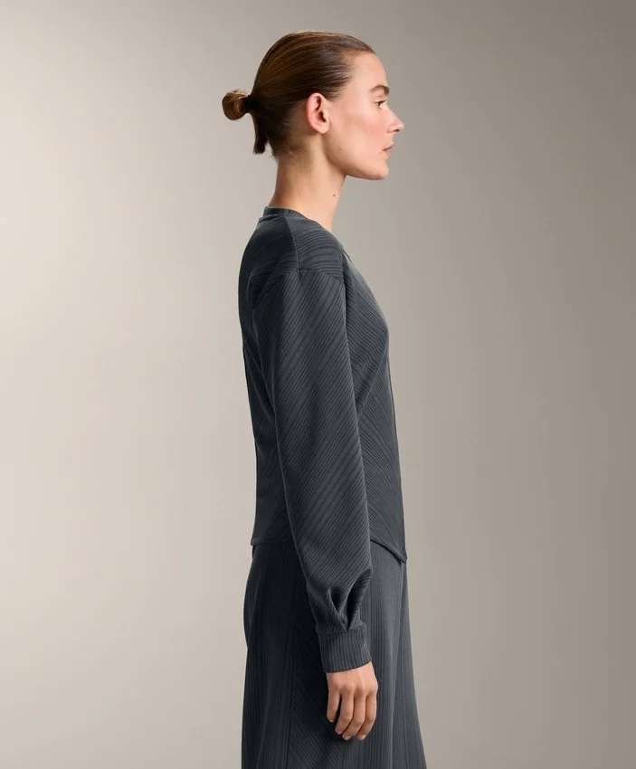 Sudadera asimétrica a rayas con modal Sudadera asimétrica a rayas con modal