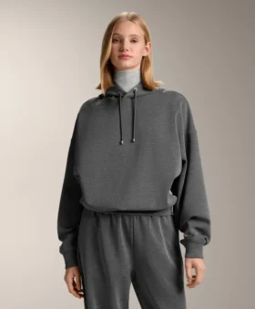 Sudadera con capucha de corte recto en modal cepillado jaspeado Sudadera con capucha de corte recto en modal cepillado jaspeado