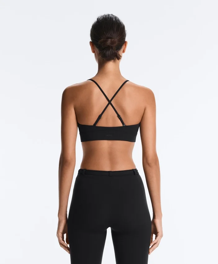 Sujetador deportivo triangular Comfortlux de sujeción ligera Sujetador deportivo triangular Comfortlux de sujeción ligera