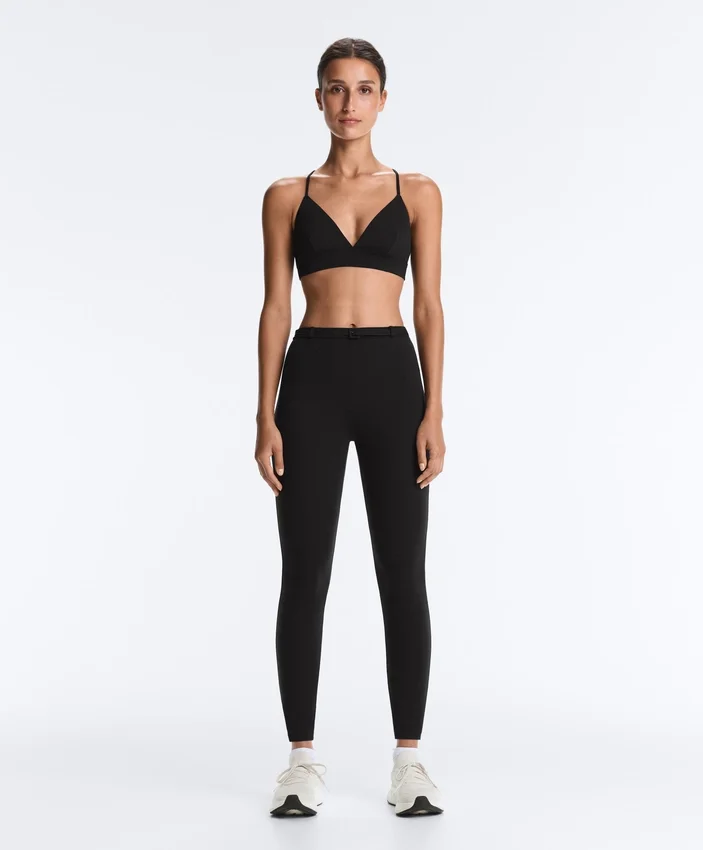 Sujetador deportivo triangular Comfortlux de sujeción ligera Sujetador deportivo triangular Comfortlux de sujeción ligera