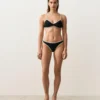 Braguitas de bikini clásicas con ribete en contraste Braguitas de bikini clásicas con ribete en contraste
