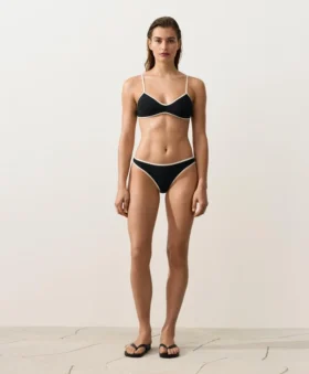 Top de bikini con ribete en contraste