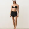 Top de bikini con ribete en contraste