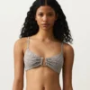 Top de bikini triangular a rayas Top de bikini triangular a rayas