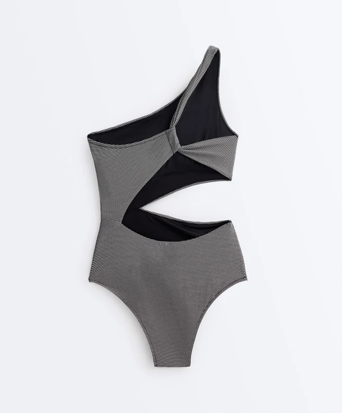 Trikinis asimétricos mini de cuadros vichy Trikinis asimétricos mini de cuadros vichy