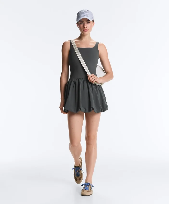 Vestido corto tipo globo Comfortlux Vestido corto tipo globo Comfortlux